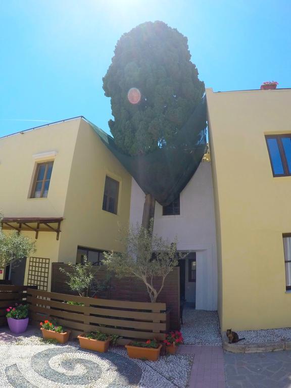 Mulberry Suites Rhodes City Zewnętrze zdjęcie